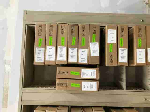 Like New Dell Latitude 12 -7210 & 7200 2-in-1 Laptops, Intel Core i5 10th Gen, i7 8th Gen, 23 Units