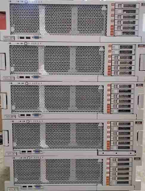 14 x Oracle SPARC T8-2 Dual 32-Core 5.00Ghz SPARC M8