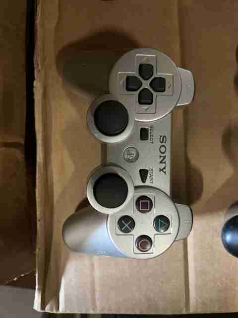 1200x Sony PS3 DualShock 3 Wireless Controllers - CECH-ZC2 - Untested