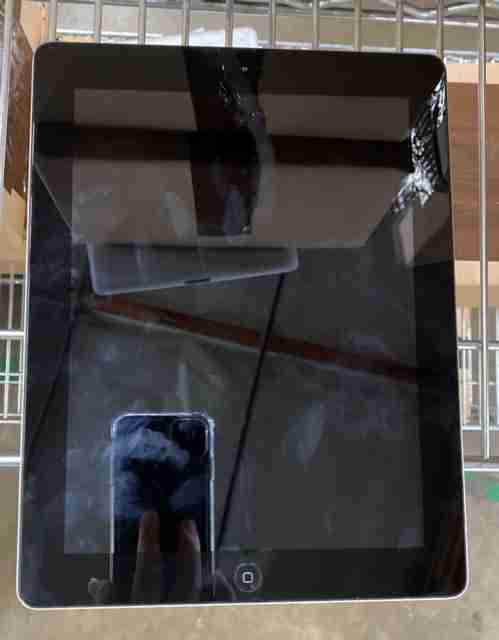 QTY226 Apple iPad A1430/1416/1396/1395/1337/1219 16GB 32GB 64GB Unlock, MDM,Crack Screen