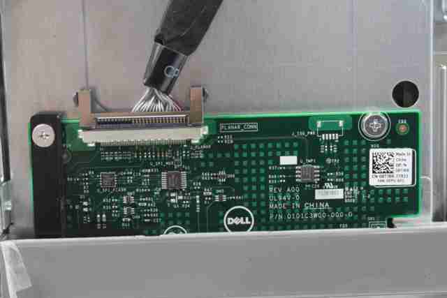 DELL POWEREDGE R430 SERVER 8 BAY 2.5 BAREBONES METAL CHASSIS 086H5 CJWTT