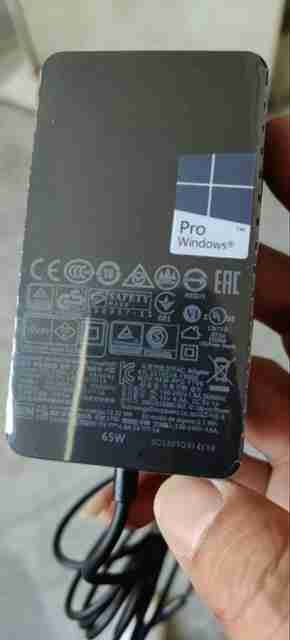 STOCK surface 65W charger with the US cables 600sets on stock ,original refurbished the same photo