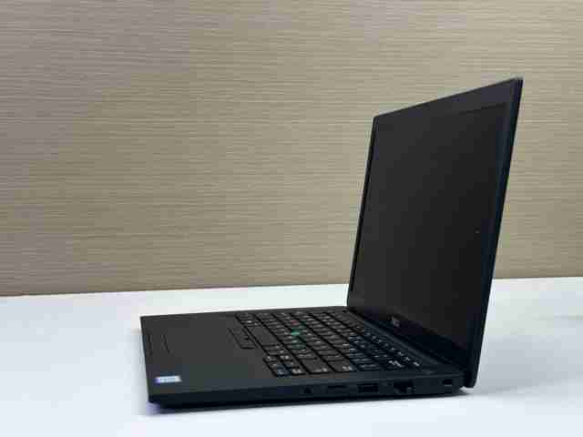 DELL Latitude E7470  Core i5 6th Gen  8GB  256SSD