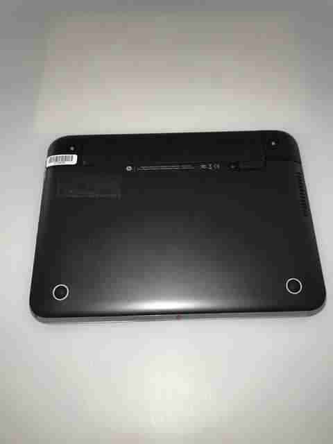 Lot of Hp 3115m Notebook AMD E-300 APU Radeon Beats Audio