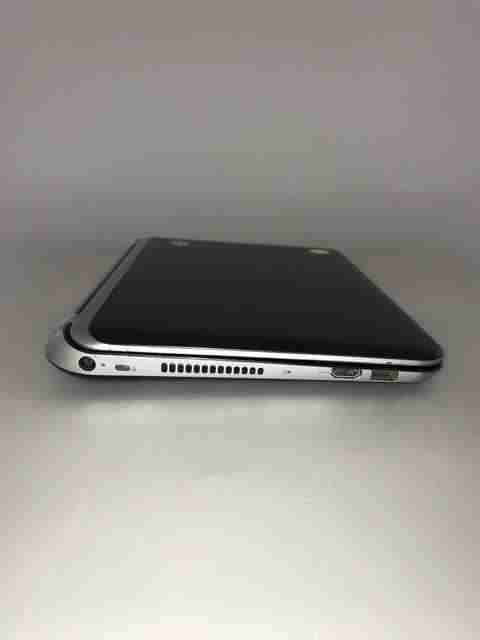 Lot of Hp 3115m Notebook AMD E-300 APU Radeon Beats Audio