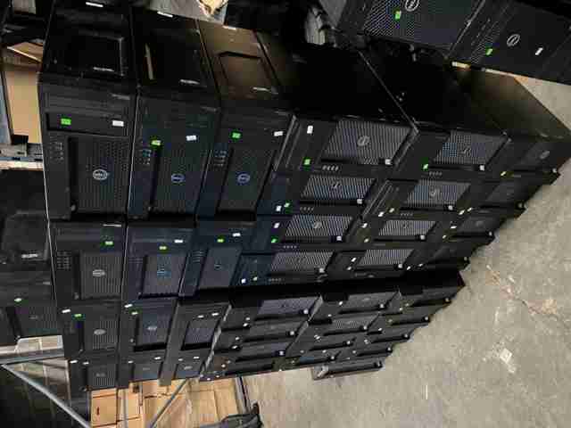 WTS:Dell Precision T3620 Workstation Barebone with Motherboard , Heat Sink , Caddy and  Power Supply