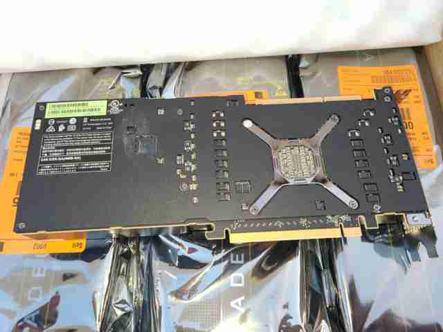 AMD Radeon Instinct Mi60 32GB HBM2 Graphics Accelerator / Crypto Mining Card