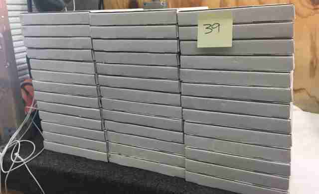 Apple MacBook A1181 13.3" Intel C2D 2.O GHZ, 2GB SDRAM, 120/160GB HDD