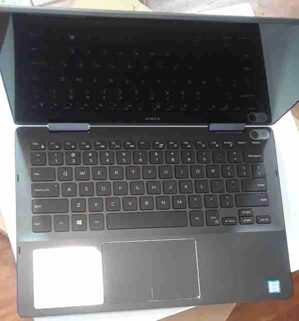 New Sealed Inspiron 2-in-1 13.3" i7386-7007BLK-PUS  380 units International buyers