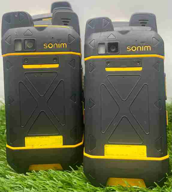 LOT OF 40. Sonim XP7700 Cellphone. Android5.1. 16GB ROM. TESTED