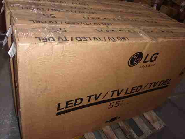 NEW 55" LG COMMERCIAL FLAT SCREEN TV (P/N: 55LV340C) (10 PCS)