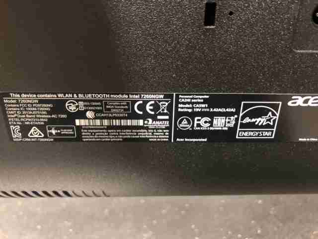 Acer Chromebase (All in One) CA5W1 - Touchscreen With Mice and keyboard.