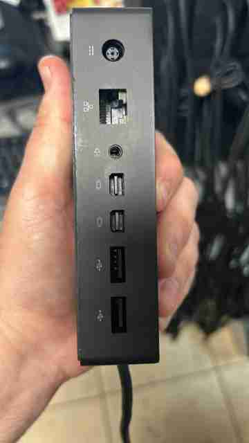 Microsoft Surface Dock 1661 -64 units $10 a units or Best Offer