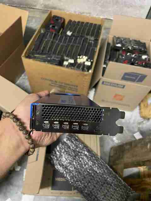 LARGE NVIDIA MIXED GPU LOT