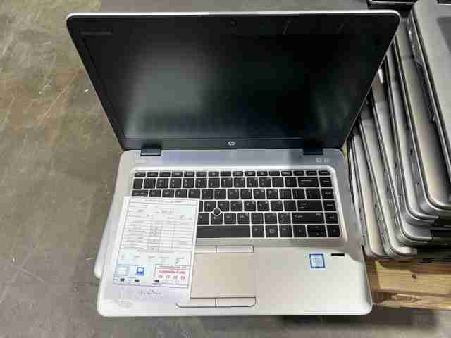 One lot of 140 Dell / HP i5 - i7 high end laptops R2 Ready for resale