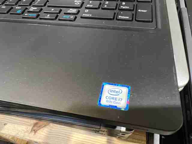 One lot of 140 Dell / HP i5 - i7 high end laptops R2 Ready for resale