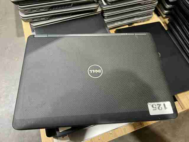 One lot of 140 Dell / HP i5 - i7 high end laptops R2 Ready for resale
