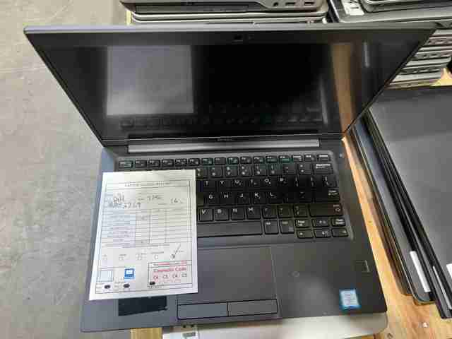 One lot of 140 Dell / HP i5 - i7 high end laptops R2 Ready for resale