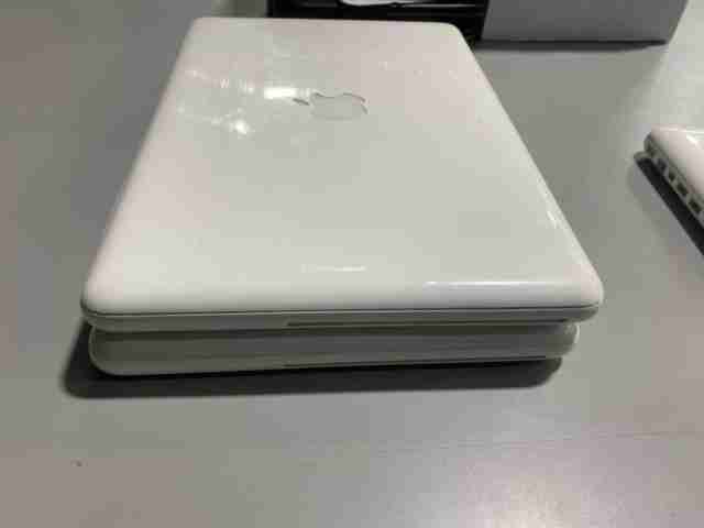 Lot Of 106 MacBooks A1342