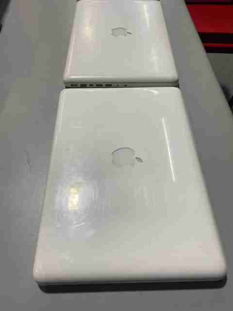 Lot Of 106 MacBooks A1342