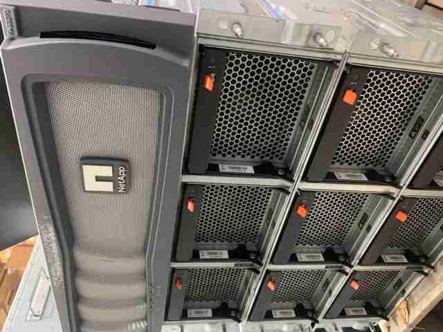 NetApp Disk Shelf & Controller -  DS4243, DS4246, FAS/V3270E, FAS2040