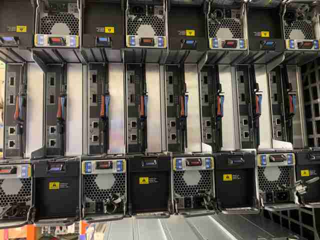 NetApp Disk Shelf & Controller -  DS4243, DS4246, FAS/V3270E, FAS2040