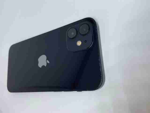 iPhone 12 64 GB