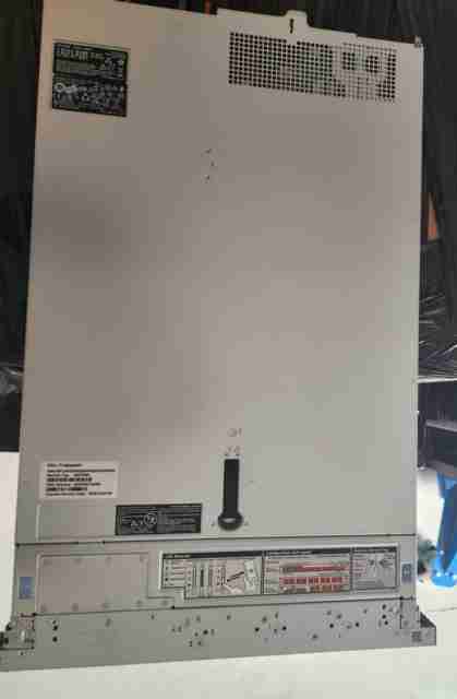 Lot of 15 refurbished servers mix of HP/Dell